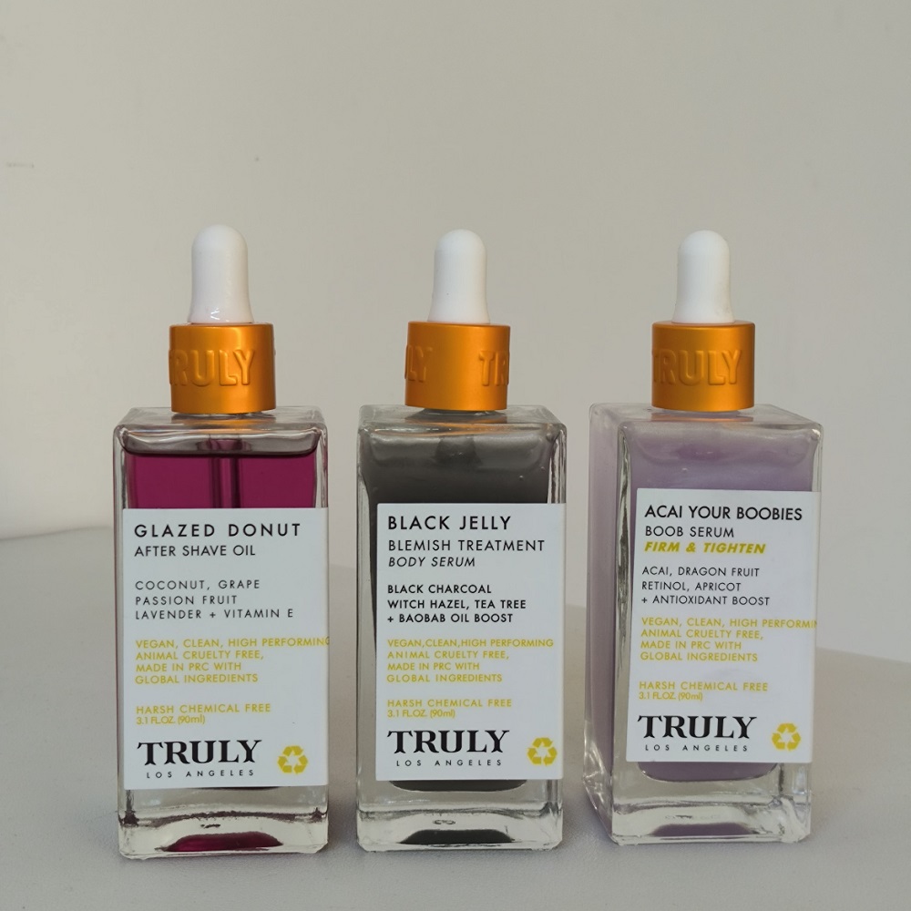 น้ำมันหลังโกนหนวดกลิ่นสตรอว์เบ - Shaving Cream บทวิจารณ์และราคา